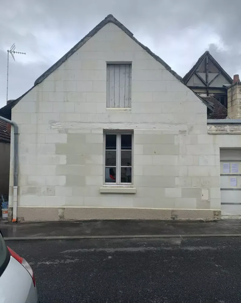 Restauration de maçonnerie à Genillé